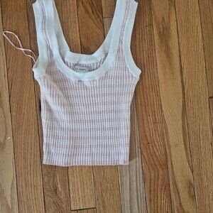 PacSun tank. Like new. Only work once. Super cute for summer. Size XS